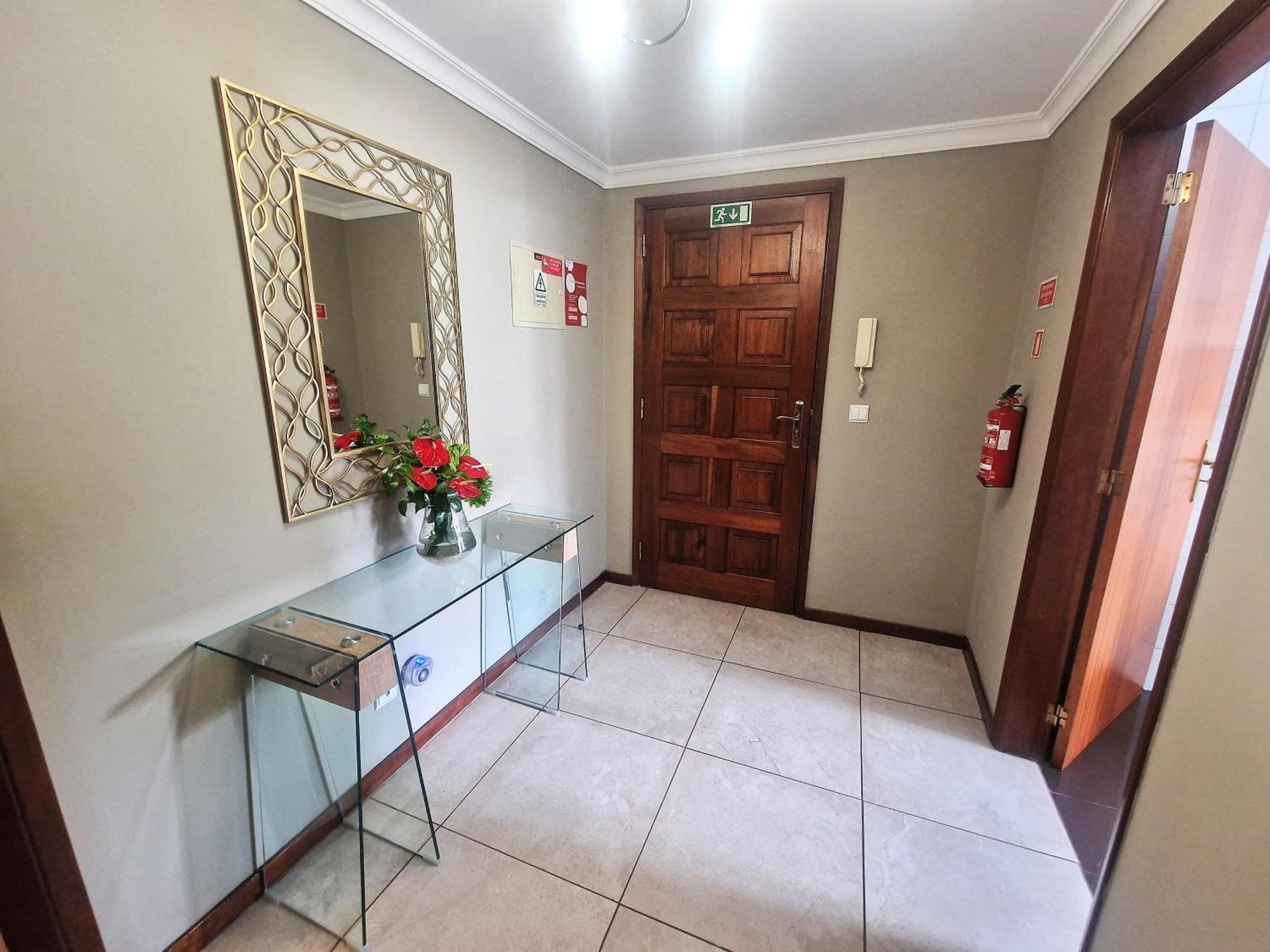 Alex Apartment Funchal  Bagian luar foto